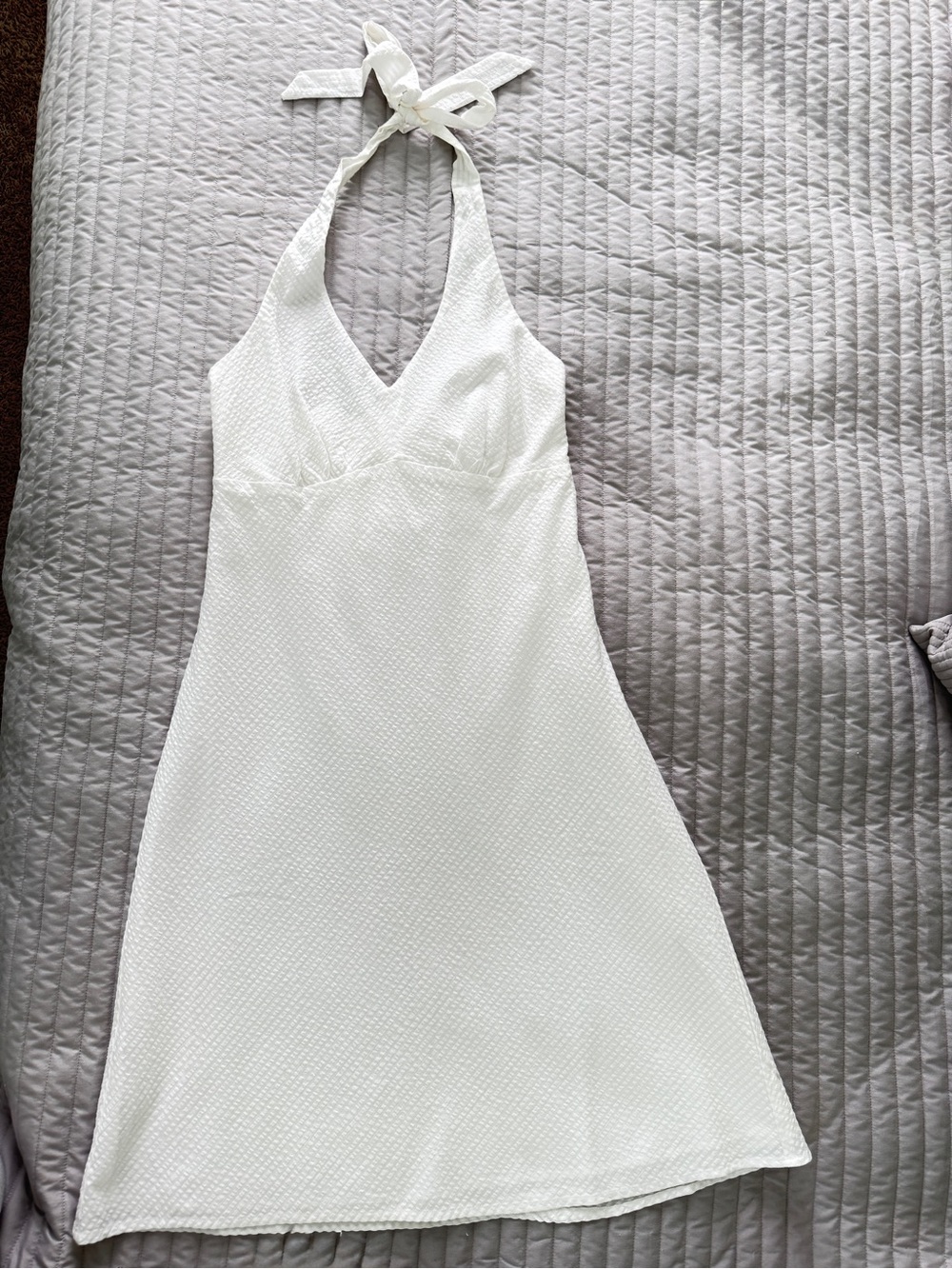 Ann Taylor LOFT White Halter Summer Dress Size 4 - Picture 2 of 9